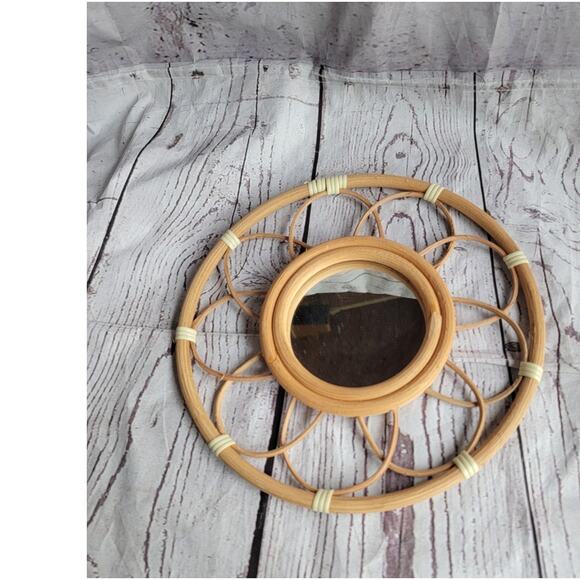 Vintage Boho 9.2" Mirror Round Rattan Mirror with Scalloped Border Vietnam 70s - Picture 1 of 5
